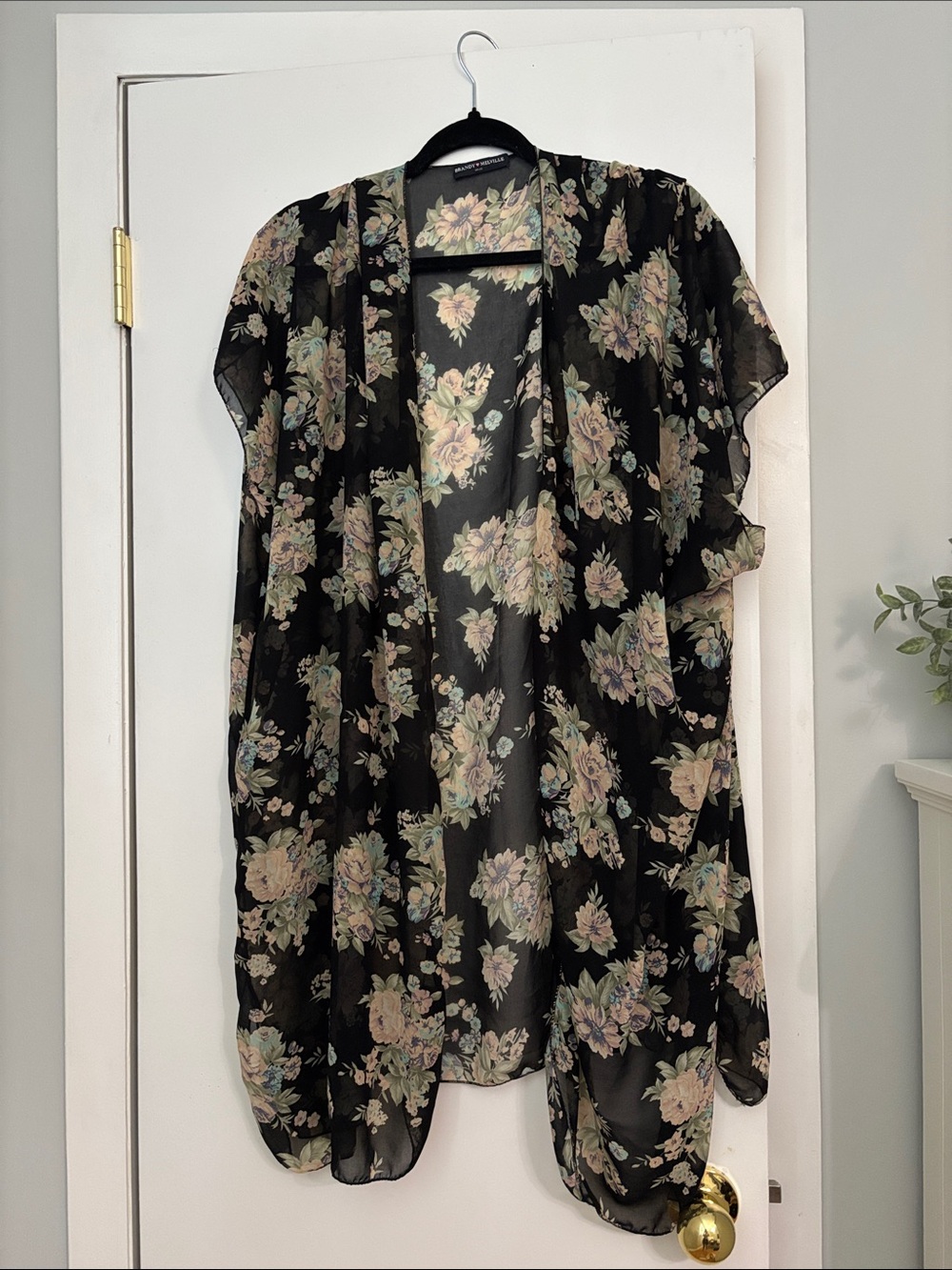 Brandy Melville sheer kimono